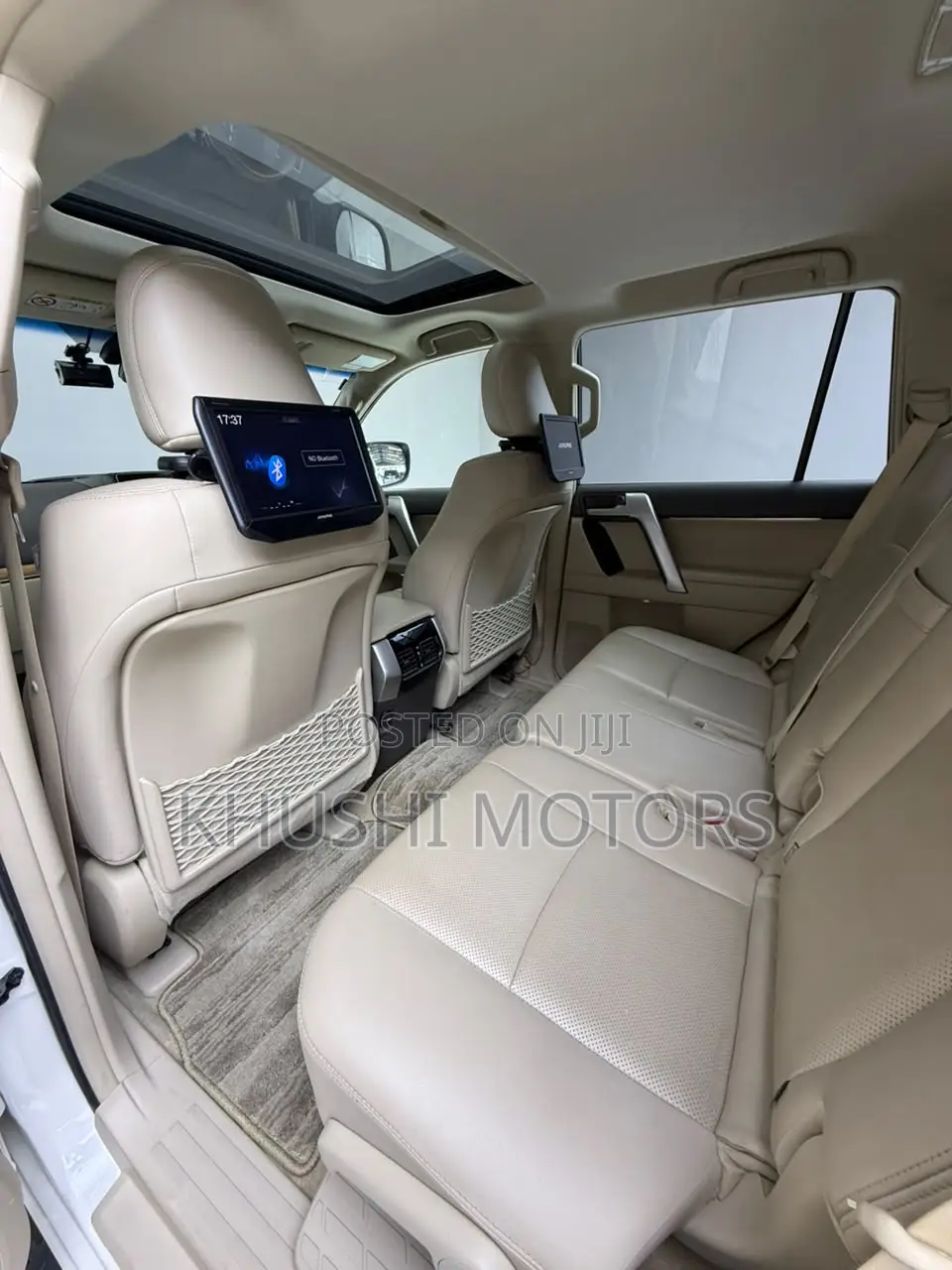 Toyota Land Cruiser Prado 2019 White