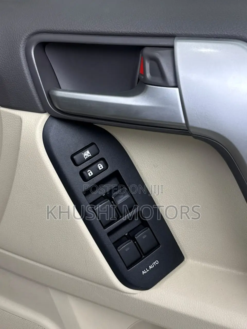 Toyota Land Cruiser Prado 2019 White