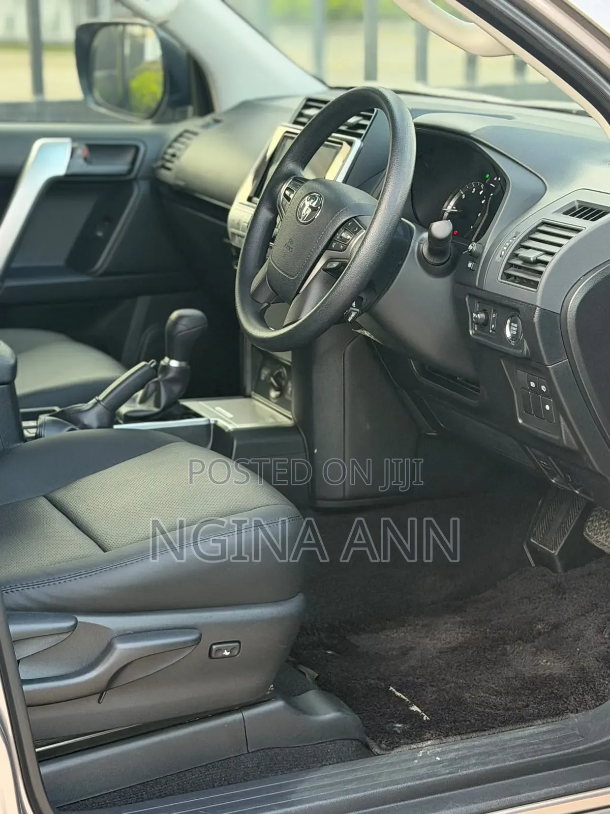 Toyota Land Cruiser Prado 2019 Gray