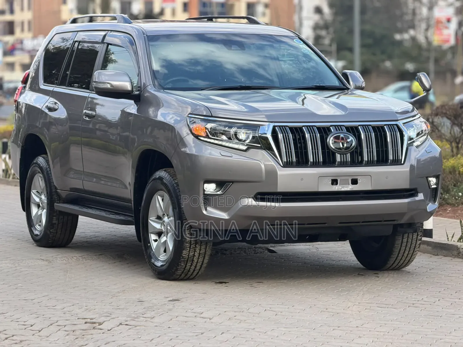 Toyota Land Cruiser Prado 2019 Gray