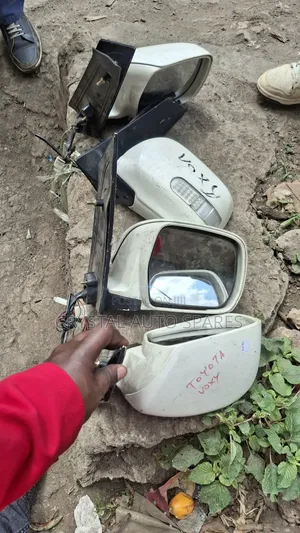 Voxy Side Mirrors 2002-2005 Models