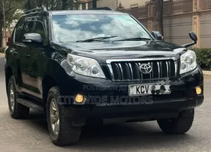 Toyota Land Cruiser Prado 2012 Black
