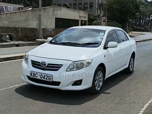 Toyota Corolla 2008 White