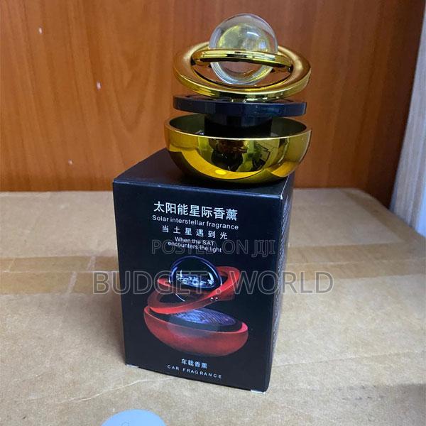Globe Sun Powered Rotating Dashboard Fragrance Diffuser - thumbnail 2