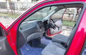 Toyota Raum 2000 Red