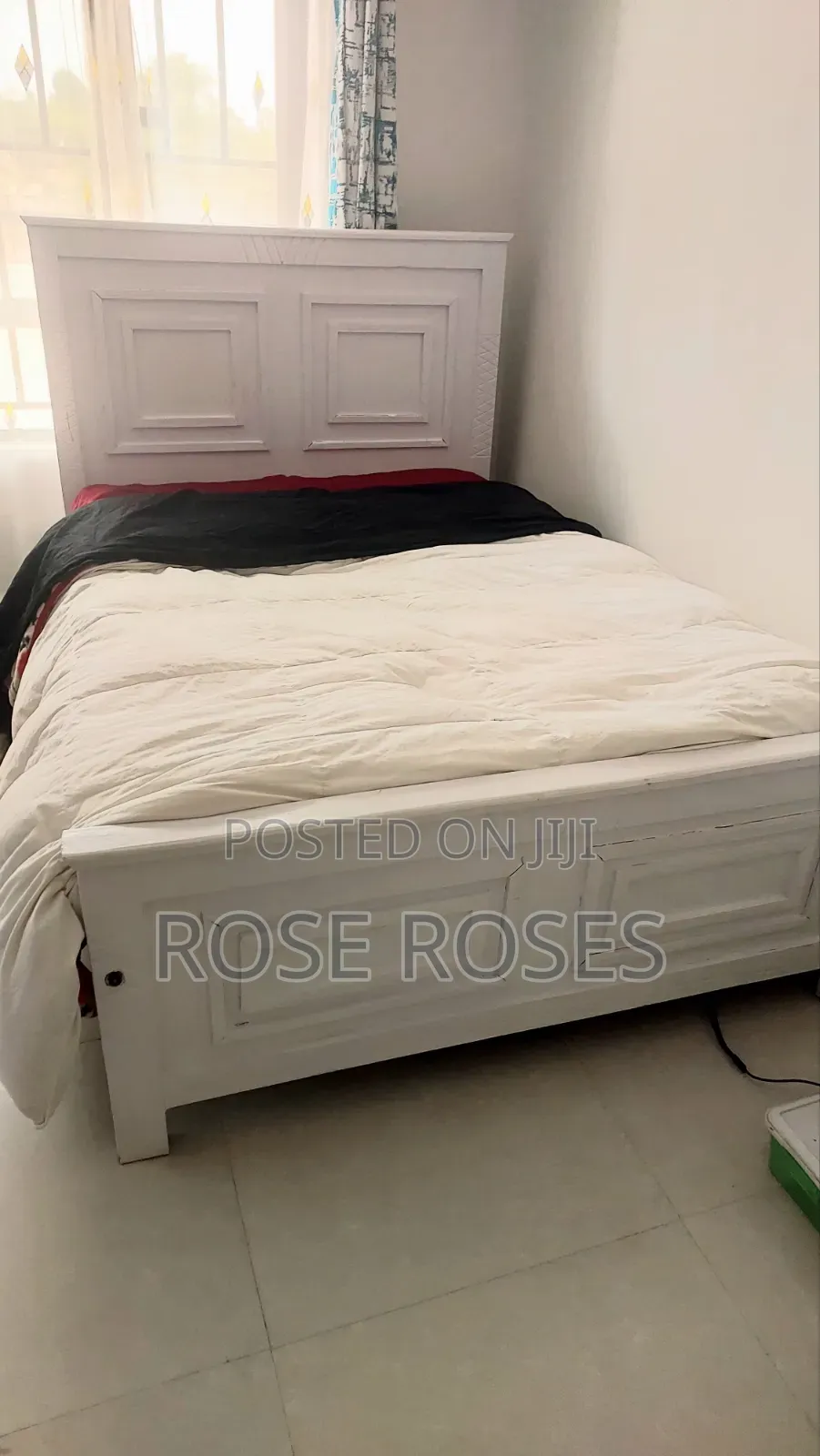 Whte New Durable Bed 4*6