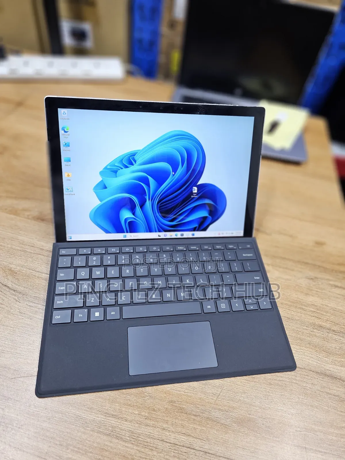 Laptop Microsoft Surface Laptop 7 16GB Intel Core i5 SSD 256GB