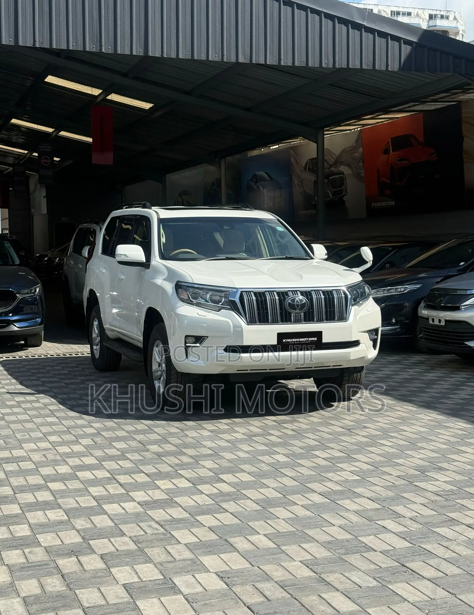 Toyota Land Cruiser Prado 2019 White