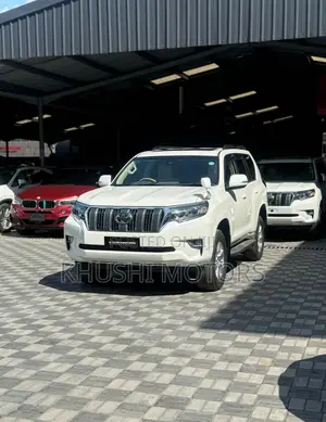 Toyota Land Cruiser Prado 2019 White