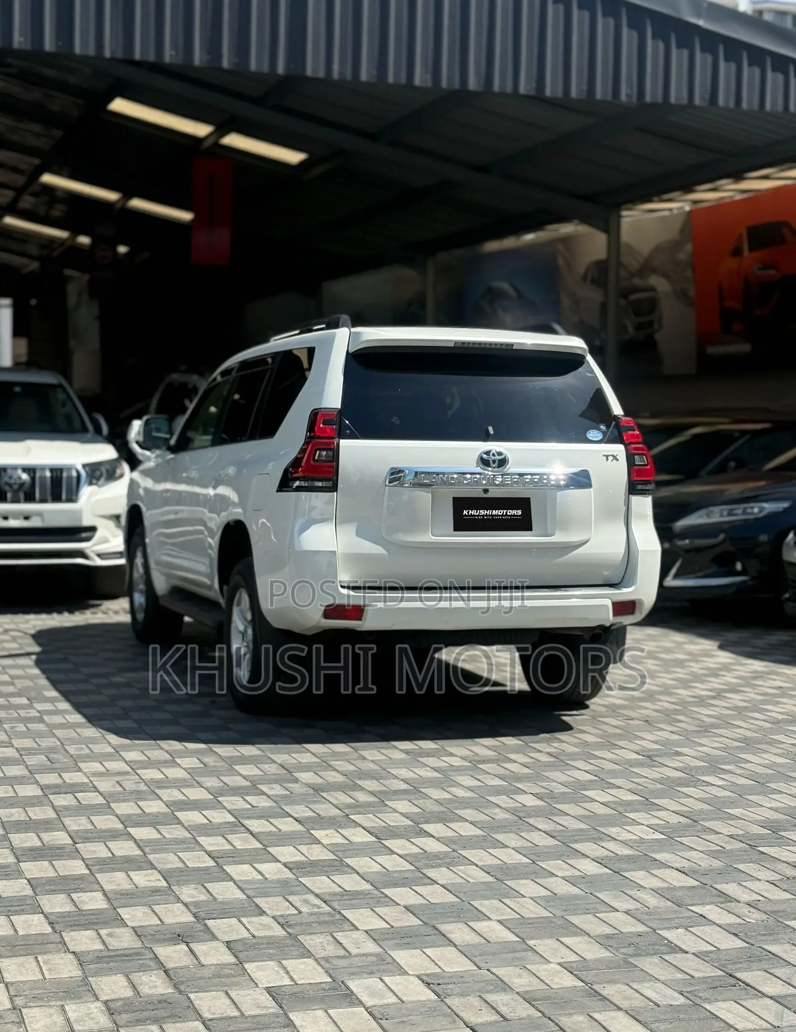 Toyota Land Cruiser Prado 2019 White