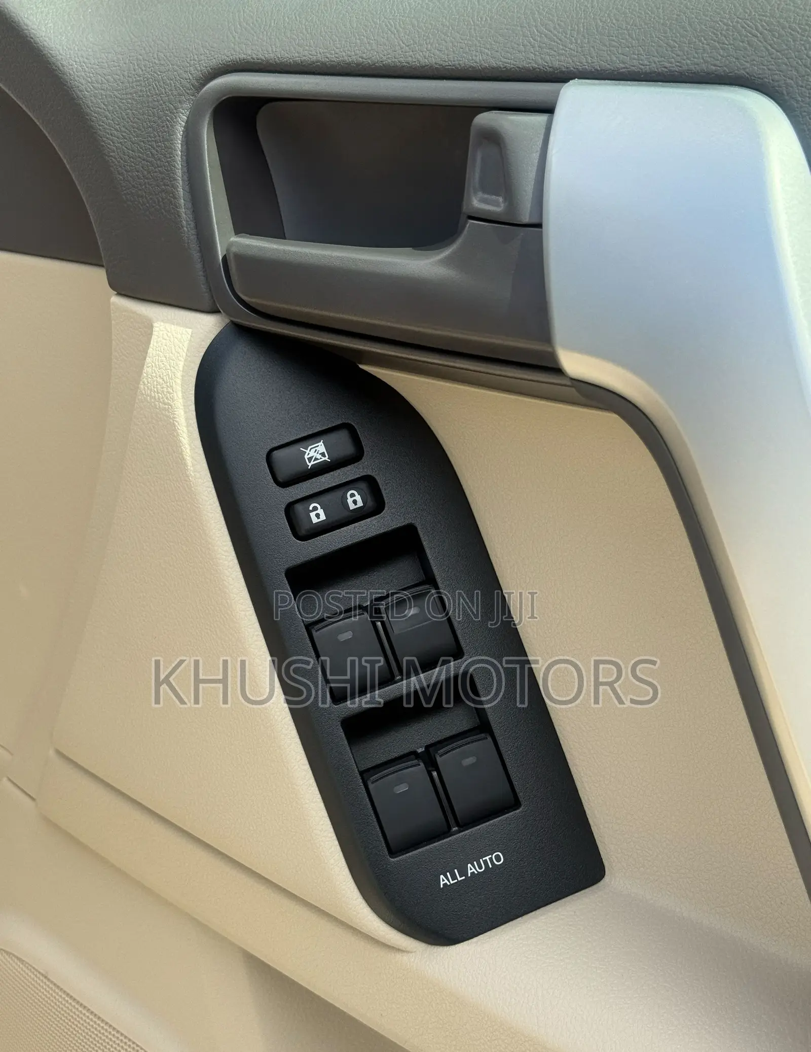 Toyota Land Cruiser Prado 2019 White