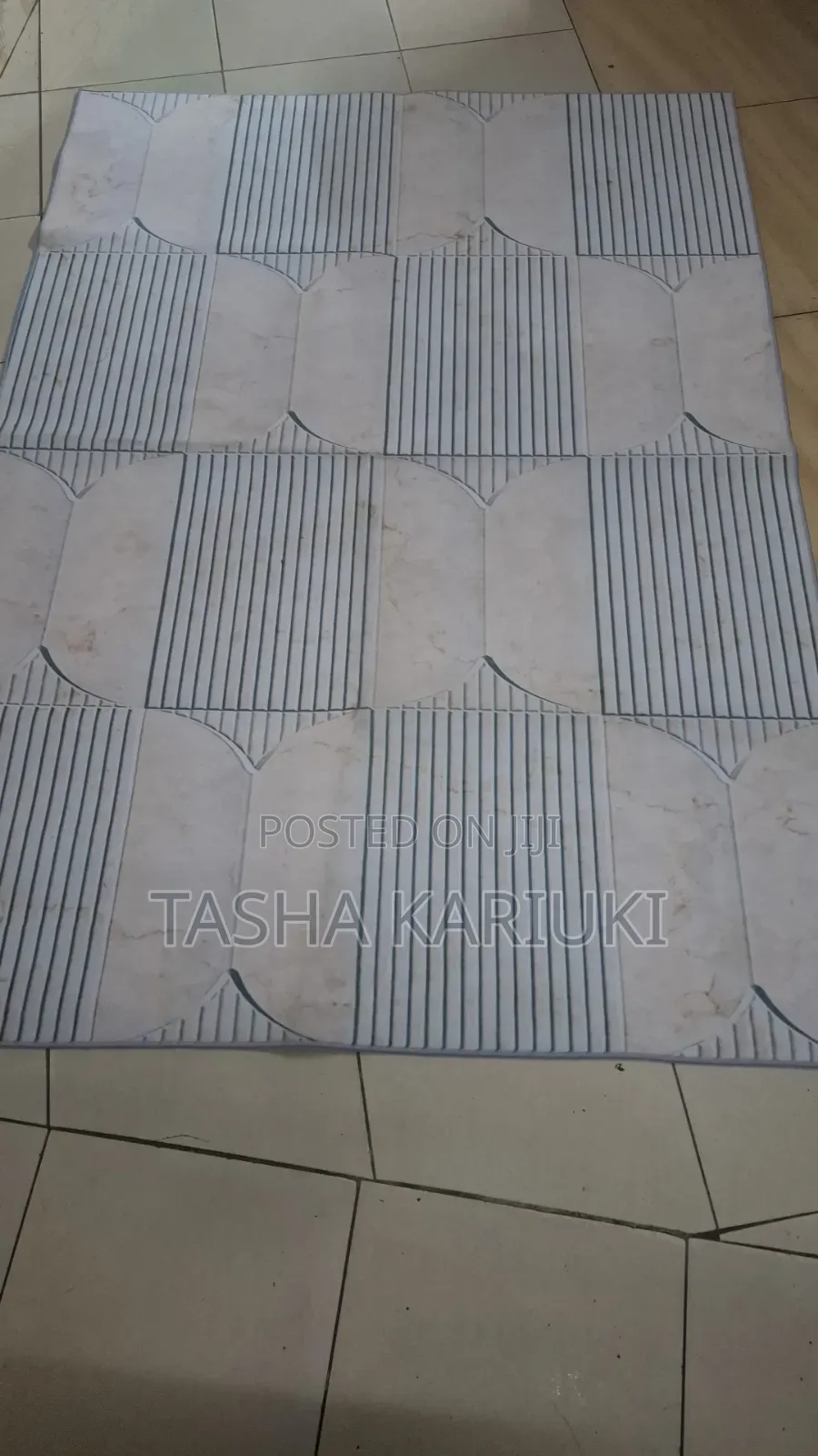 Large HD Carpet 7×8 Ft – Beautiful Home Decoration