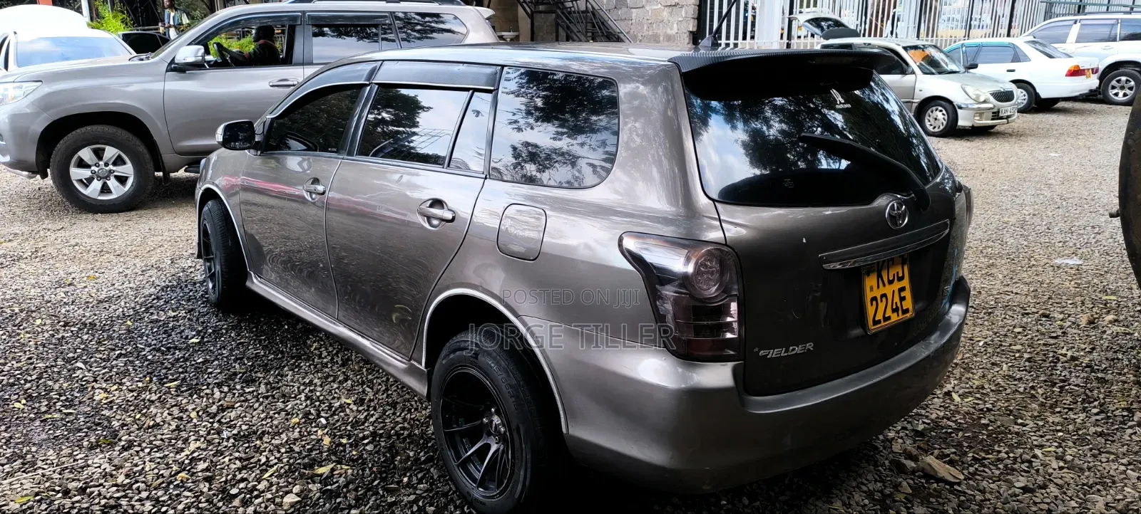 Toyota Corolla Fielder 2009