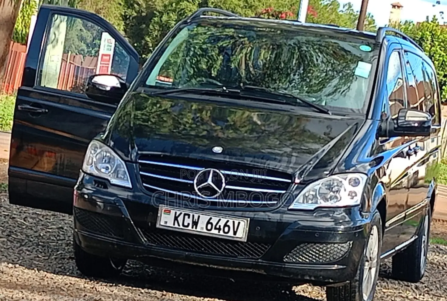 Mercedes-Benz Viano 2013 Black