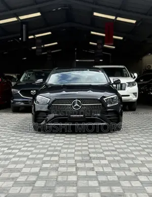 Mercedes-Benz E200 2021 Black