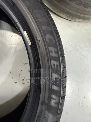 275/45/20 110V Michelin Pilot Sport 4 SUV