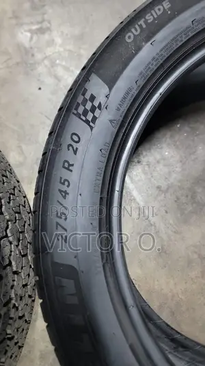 275/45/20 110V Michelin Pilot Sport 4 SUV