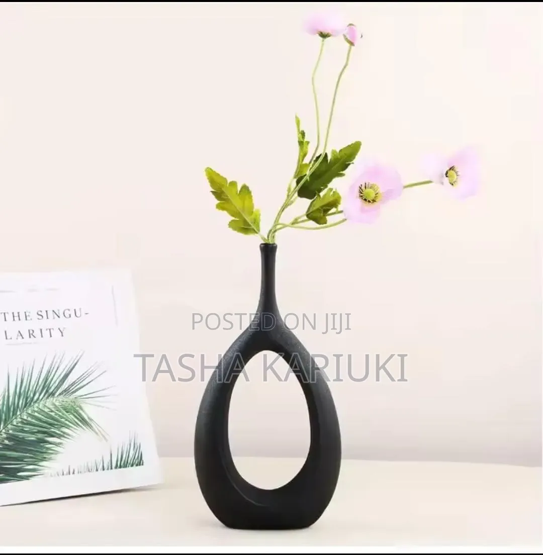 Nordic Doughnut Flower Vase
