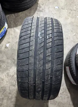 275/40r20 Kapsen Tyre