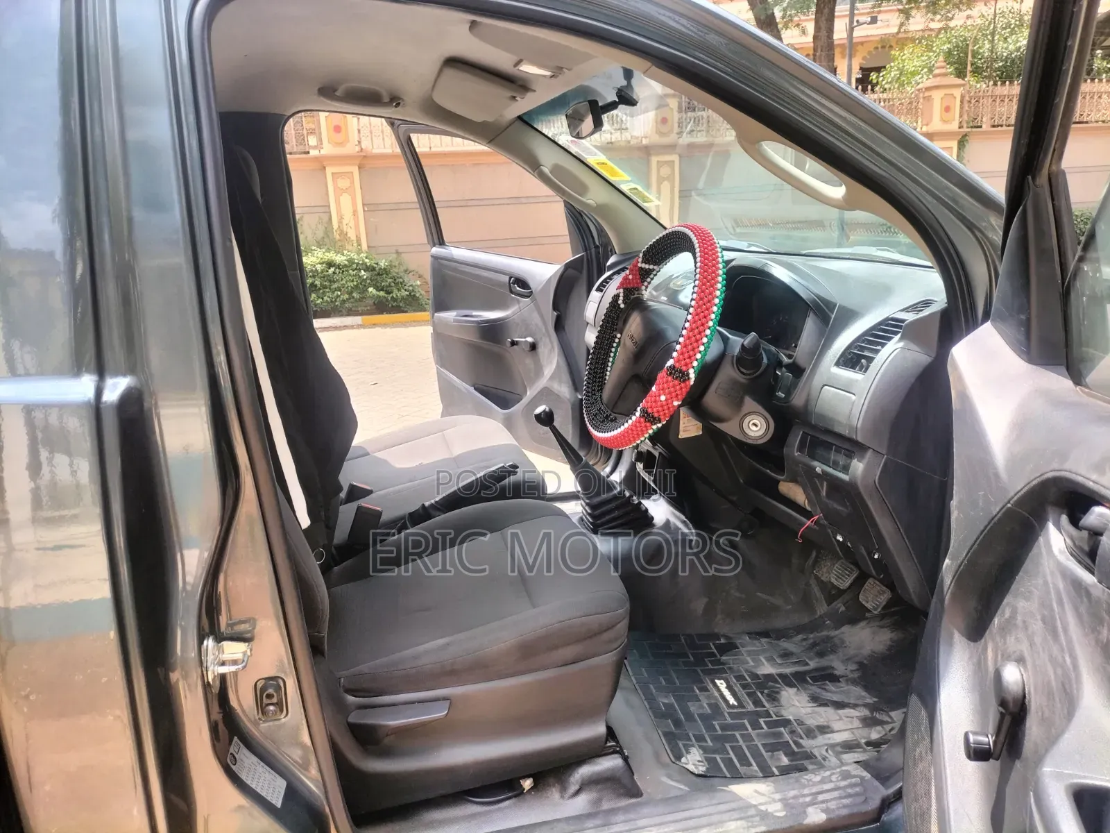 Isuzu D-MAX 2021 Gray