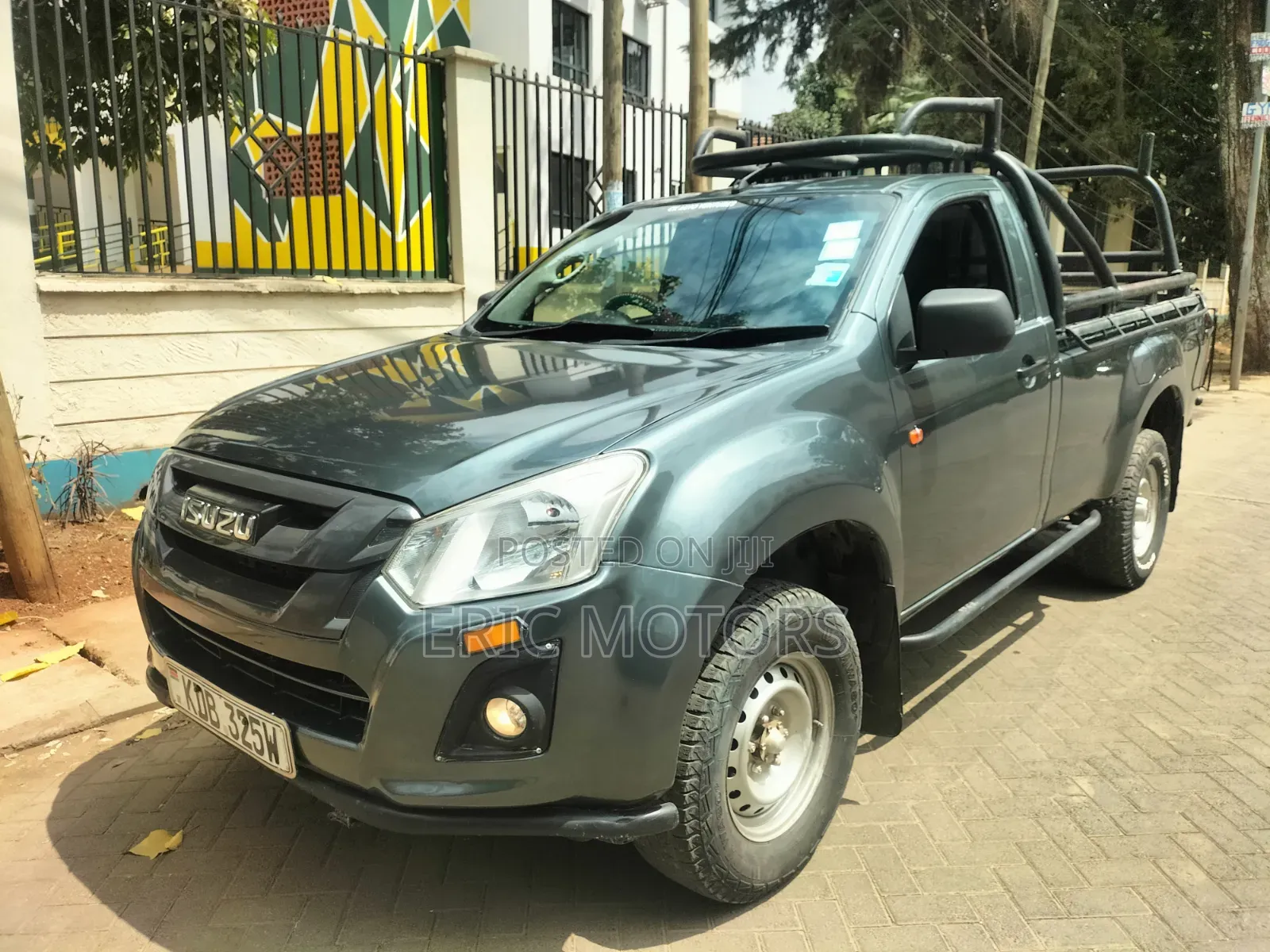 Isuzu D-MAX 2021 Gray
