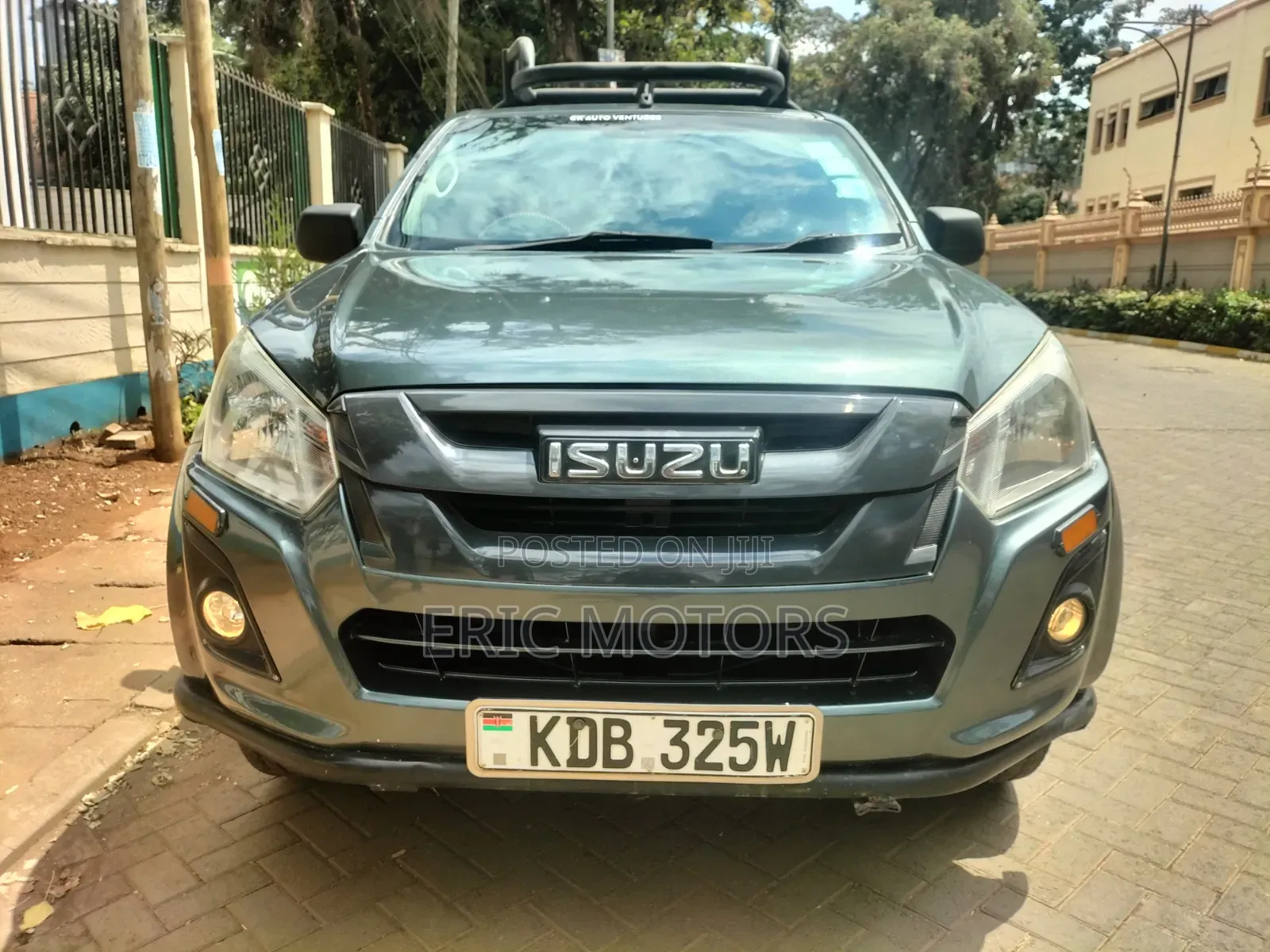 Isuzu D-MAX 2021 Gray