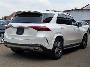 Mercedes-Benz GLE-Class 2019 White