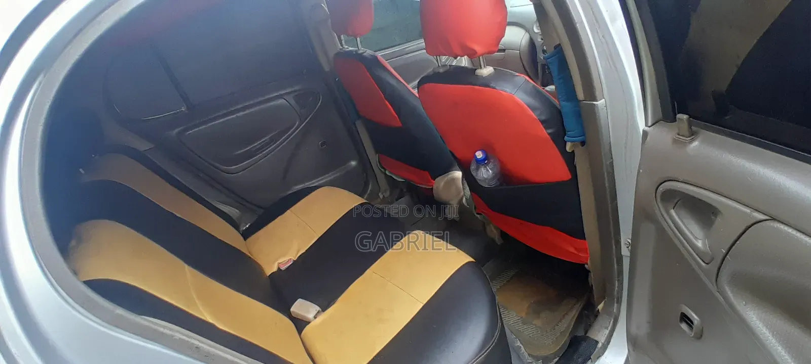 Toyota Platz 2004 Silver