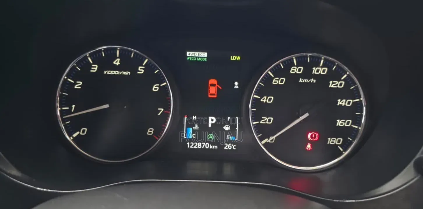 Mitsubishi Outlander 2012