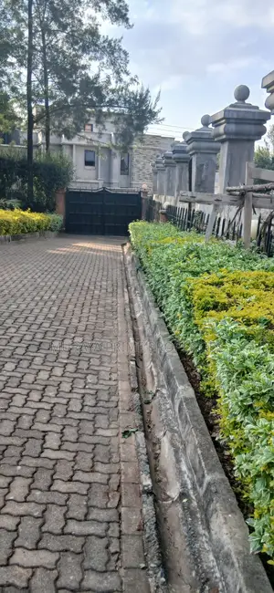 Quarter-Acre Prime Plot for Sale – Kerarapon Drive