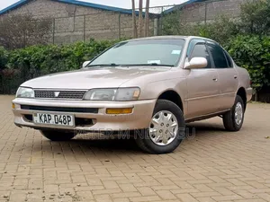 Toyota Corolla 1998 Gold