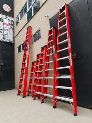 Fibreglass Glass Step Ladder