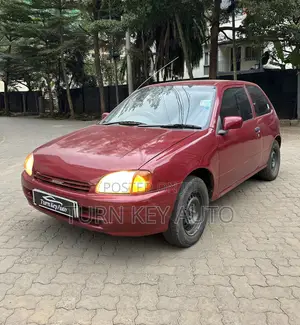 Toyota Starlet Glanza 1995 Red