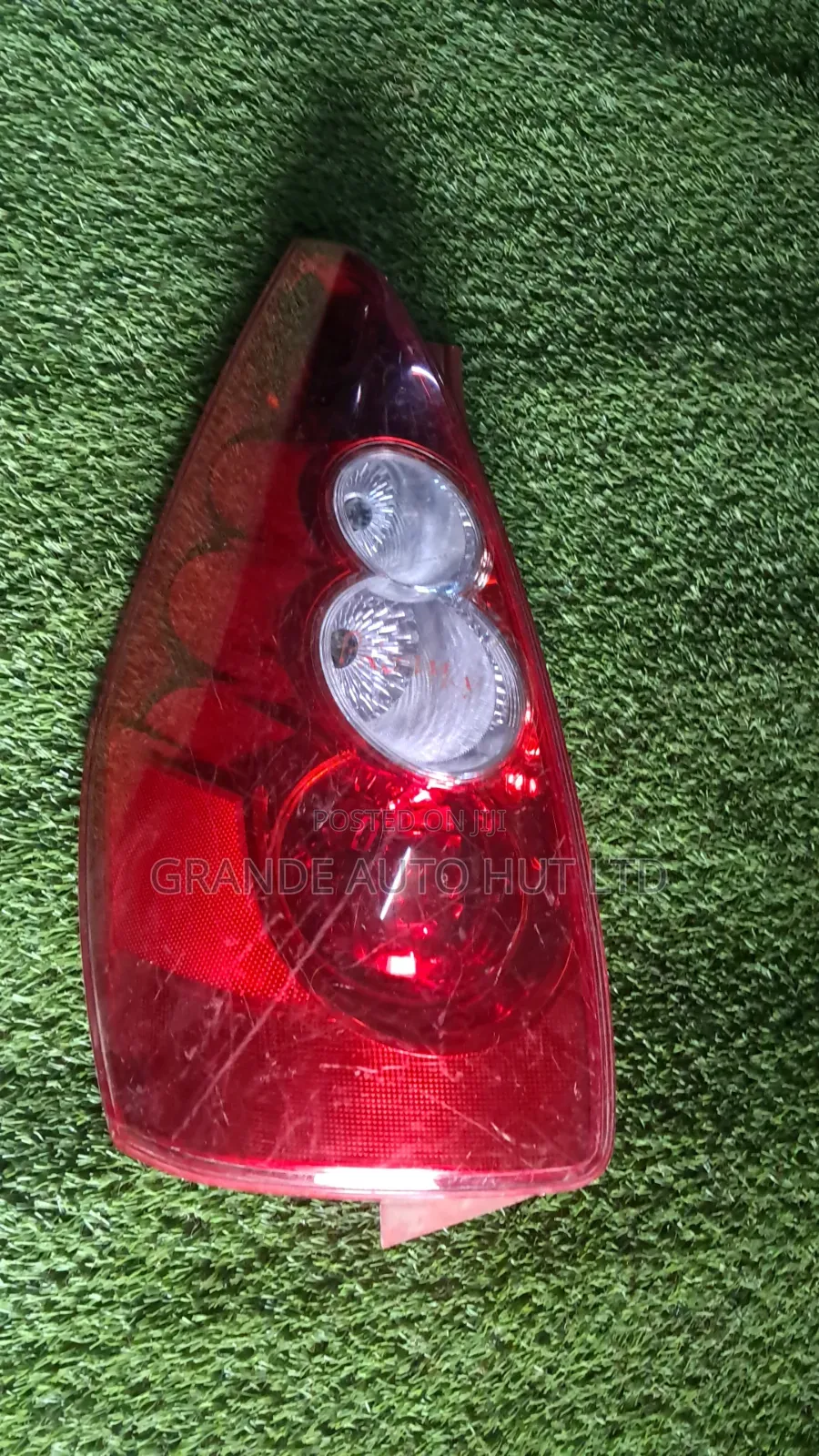 Mazda Premacy Taillight