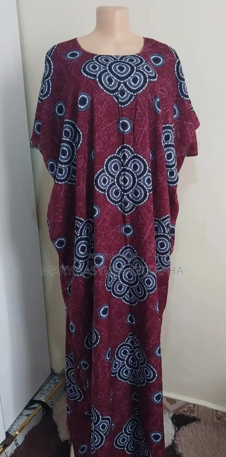 Unique Prints Deras