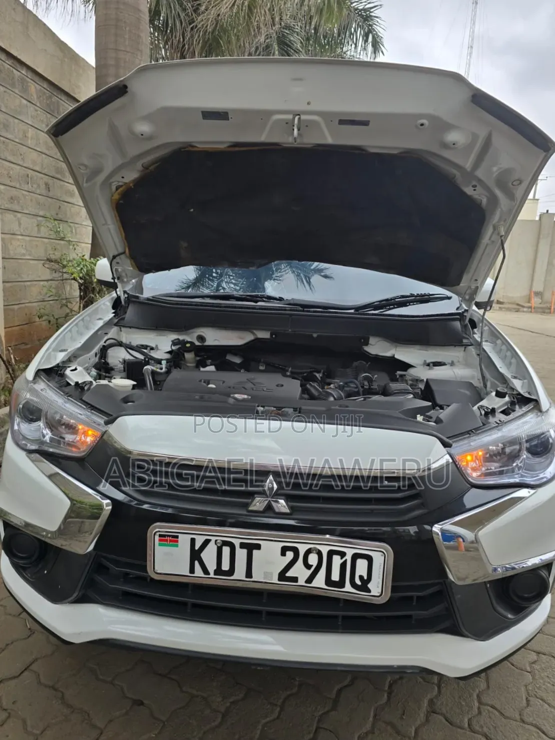 Mitsubishi Outlander 2017 White