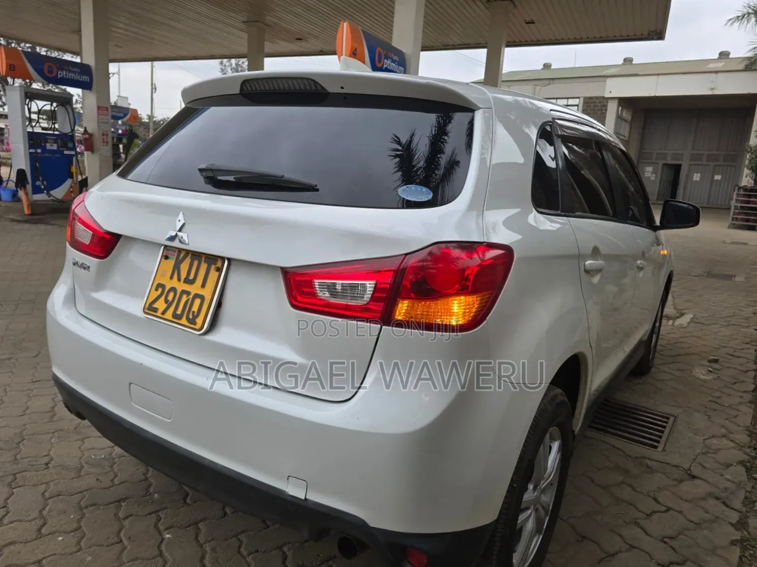 Mitsubishi Outlander 2017 White