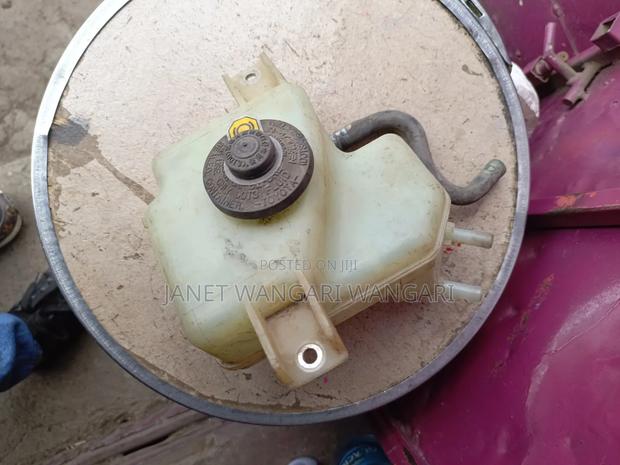 Coolant Reserve/Bottle Toyota Aqua - thumbnail 3