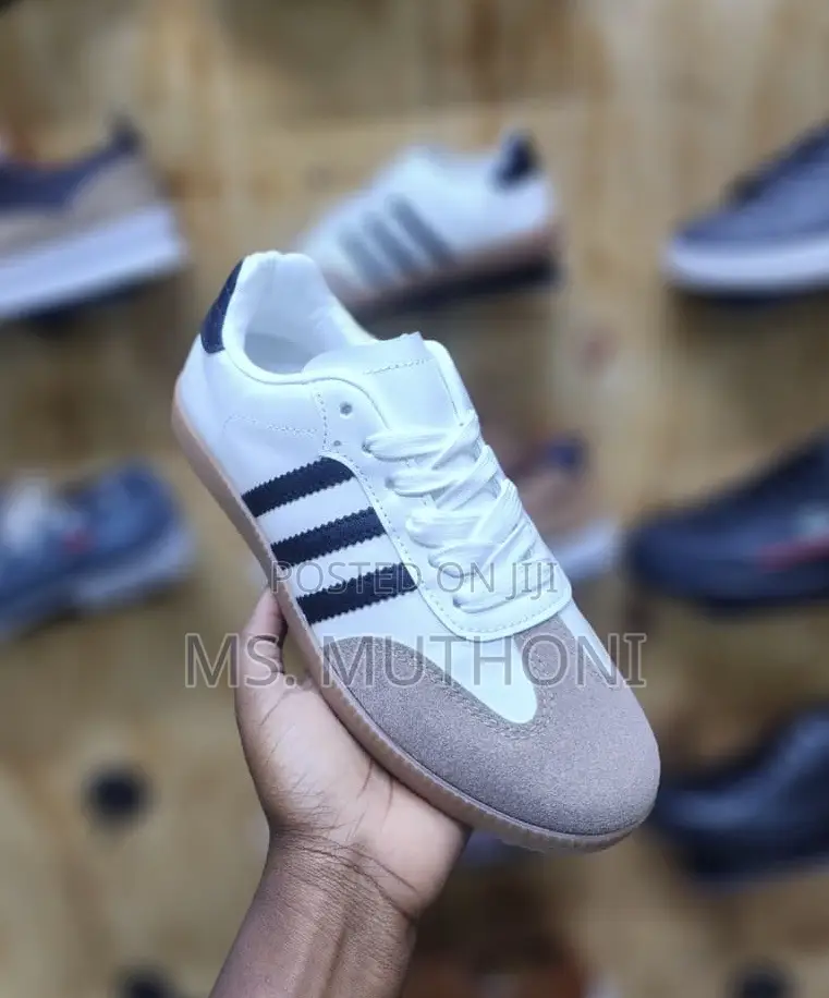 Ladies / Girls Retro Style Sneakers Size 35-42