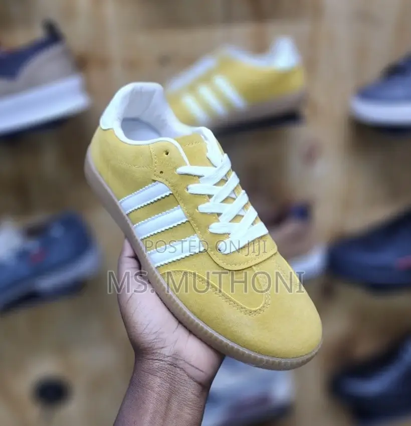 Ladies / Girls Retro Style Sneakers Size 35-42