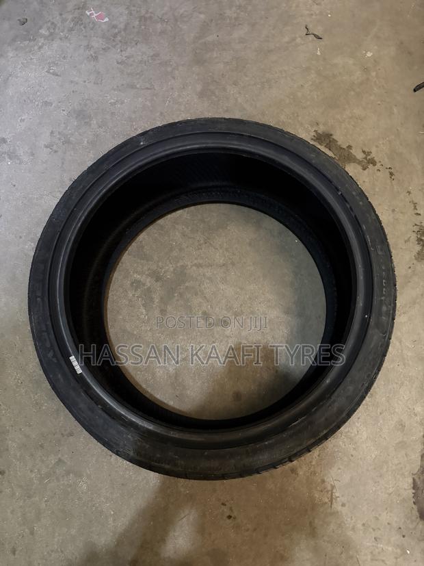 246/35r20 Kapsen Tyre - thumbnail 3