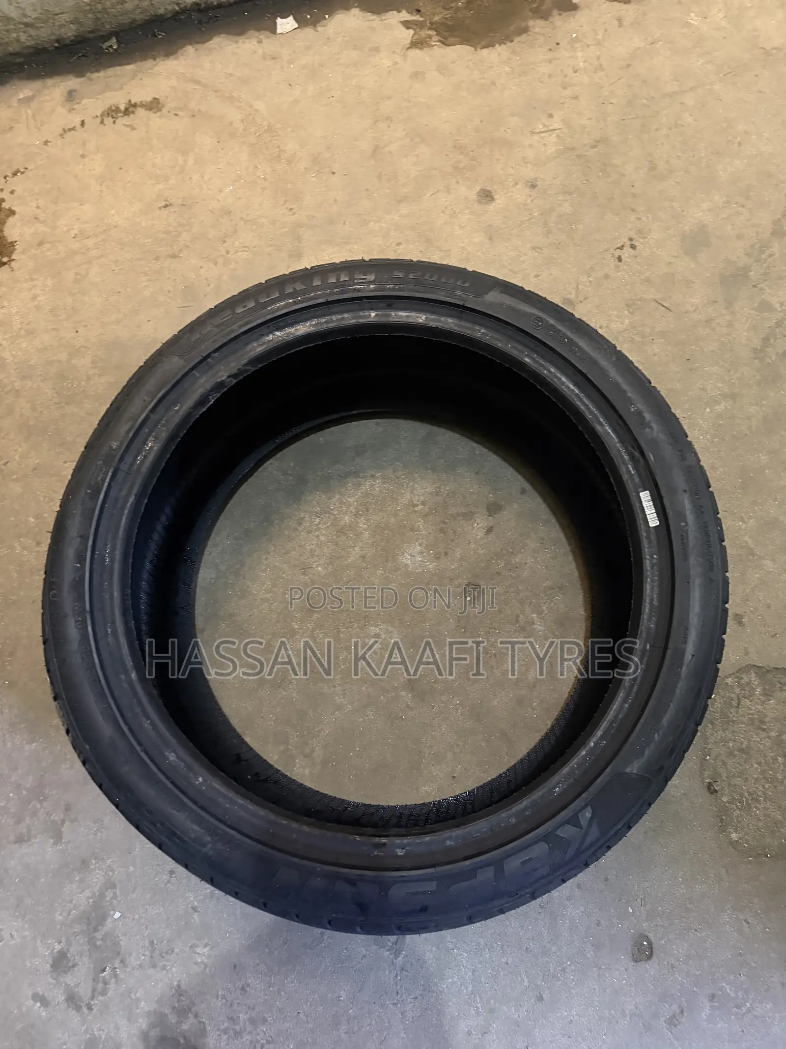 225/40r18 Kapsen Tyre