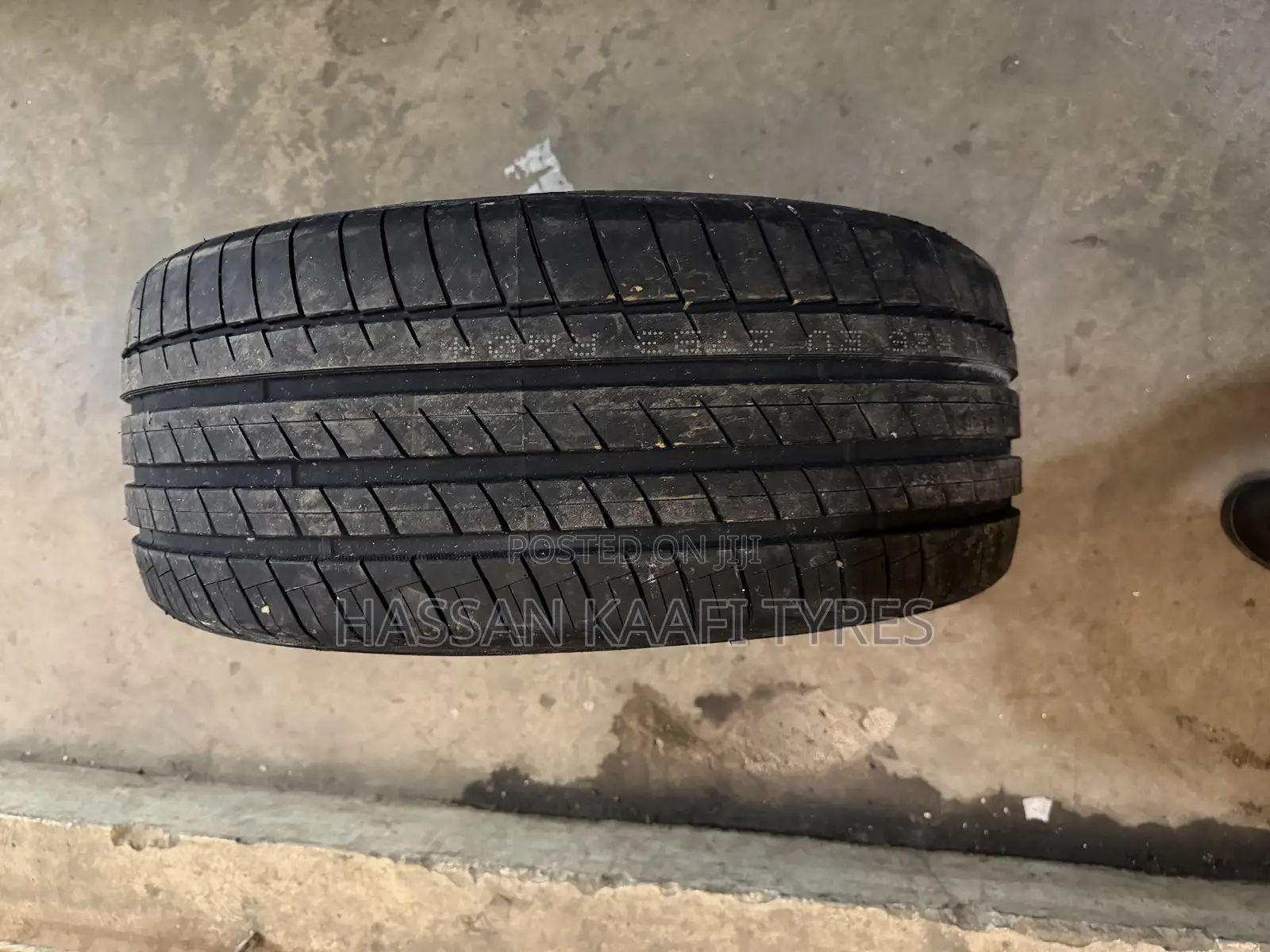265/45r22 Kapsen Tyre