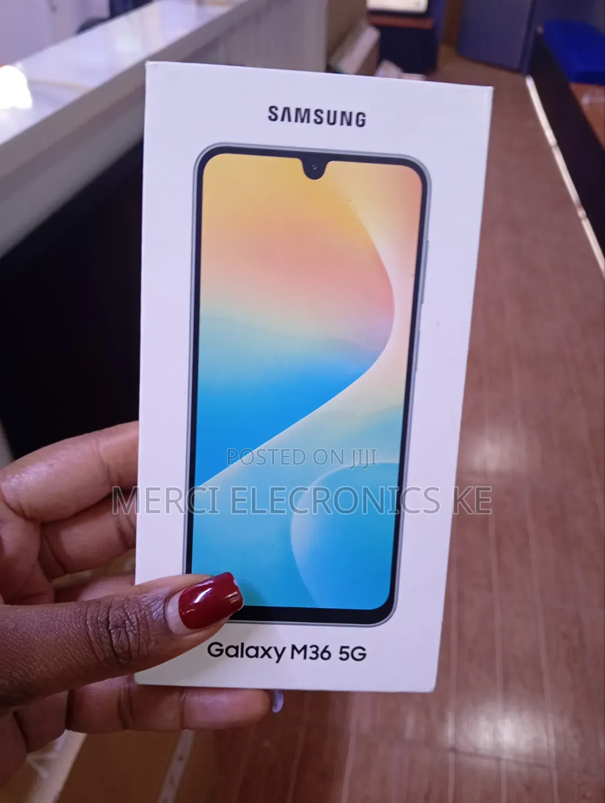 New Samsung Galaxy M36 5G 128 GB Orange