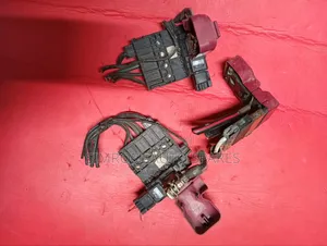 Battery Terminal Universal Fit