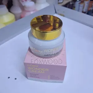 O'Carly Wonder Cream Instant Glow Reviver.