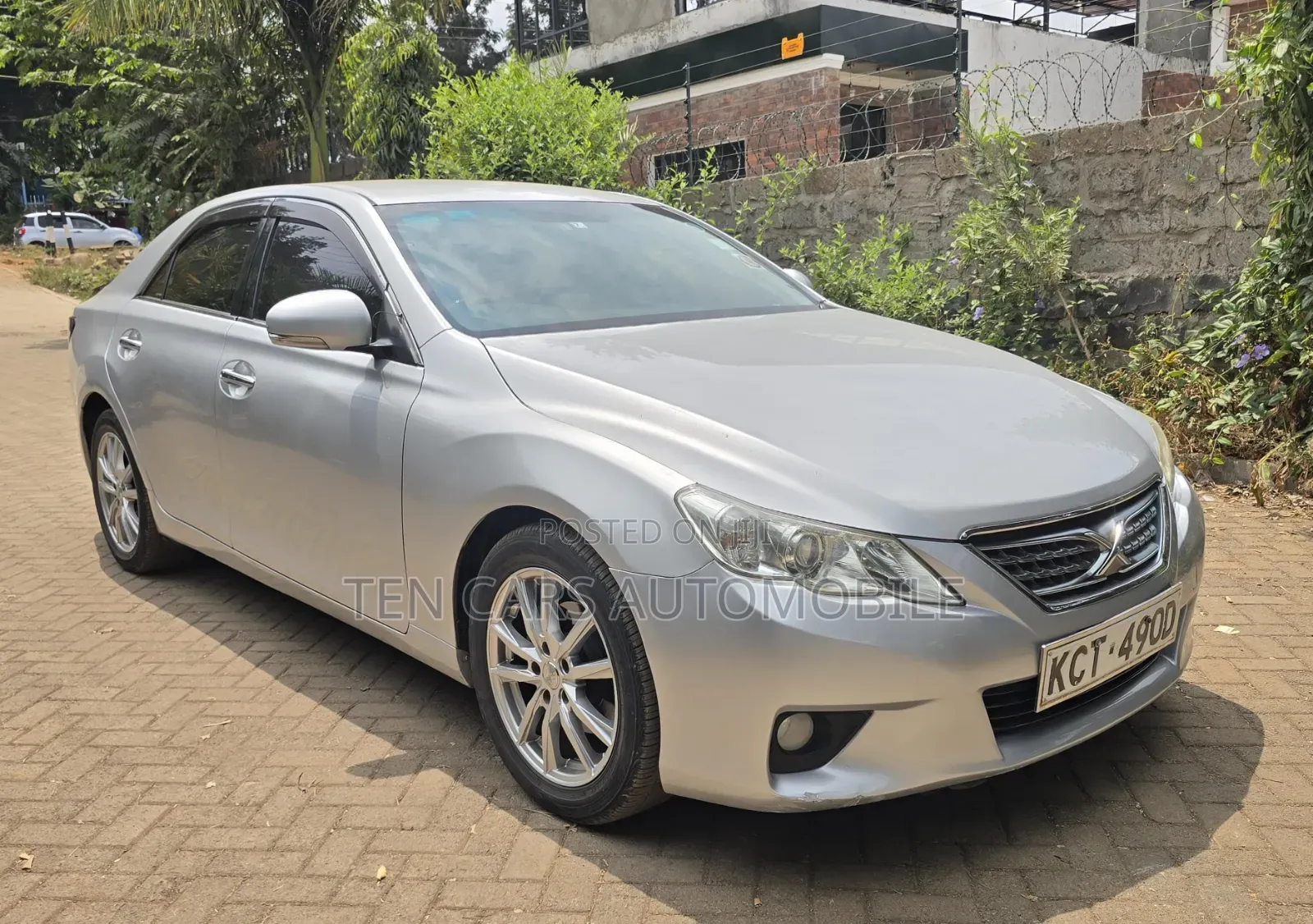 Toyota Mark X 2012 Silver
