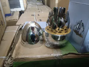 Egg-Shaped 24-Piece Stainless Steel Cutlery Set