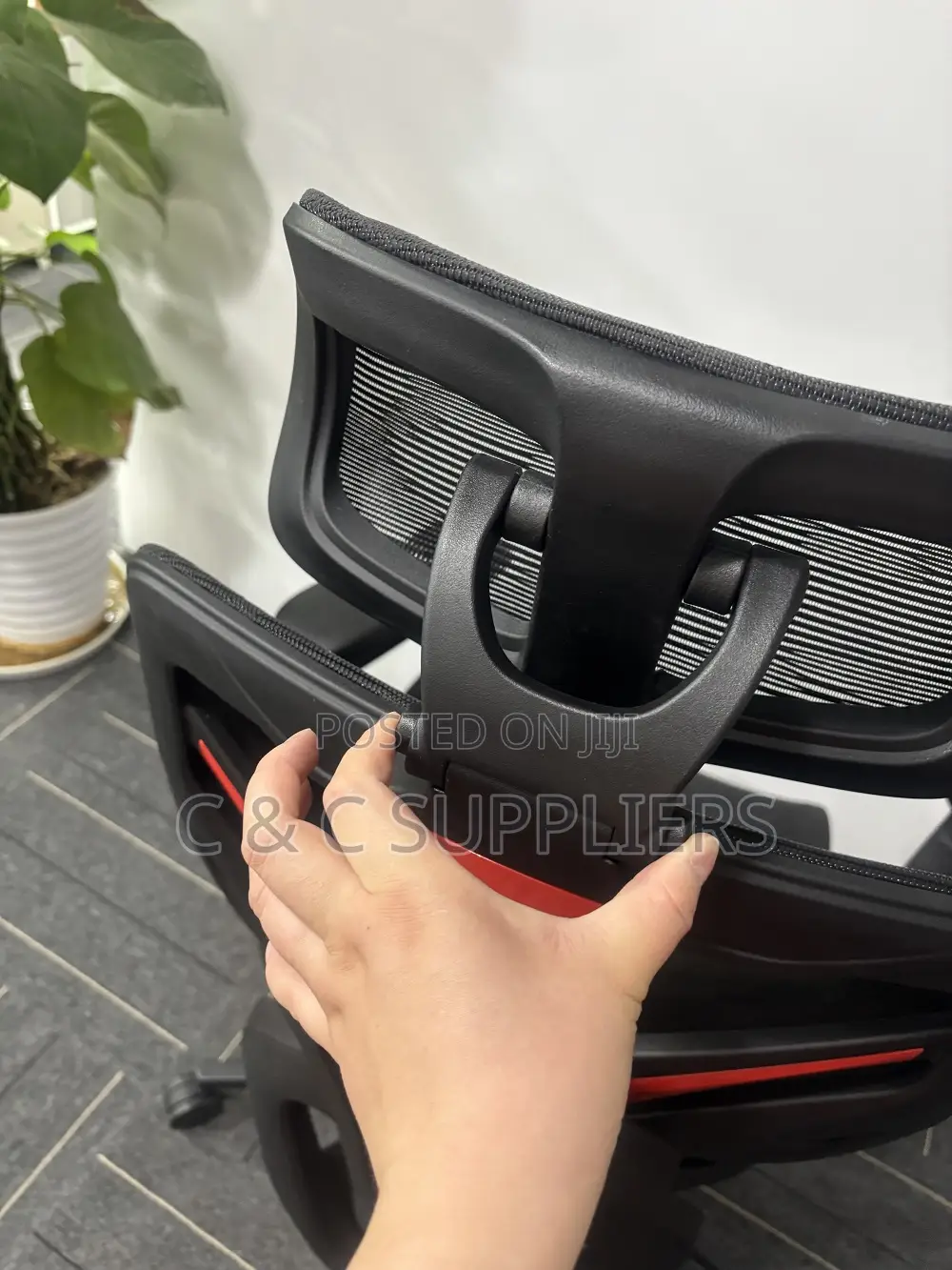 Executive Mesh Chair With Footrest
