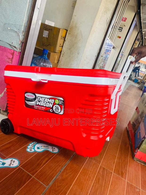 Portable Ice Cooler